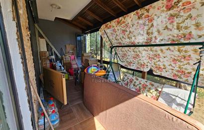 AYVALIK SARMISAKLI’DA DOĞAYLA İÇ İÇE, BAHÇELİ DUBLEKS VİLLA