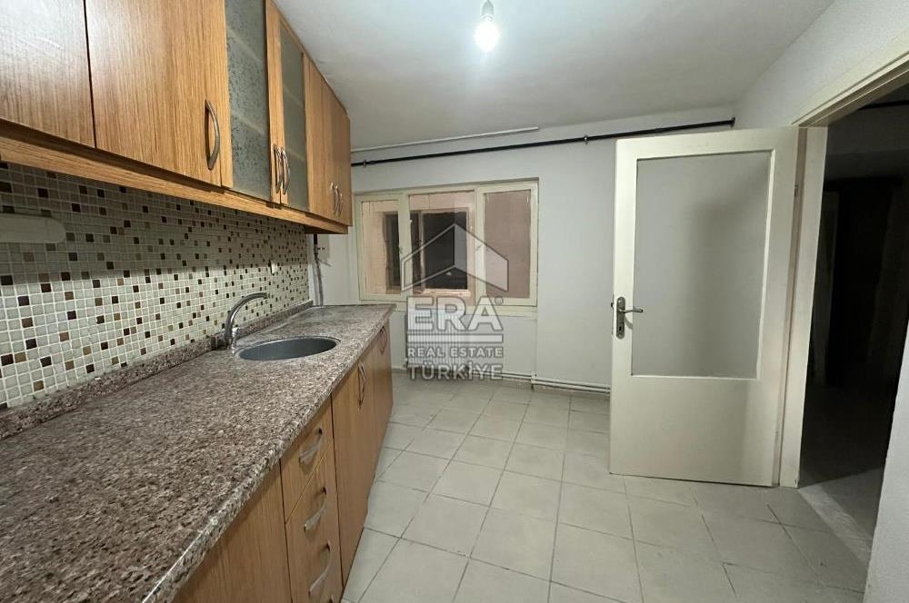 Göztepe Mah. Mithatpaşa Cad. yakını 3+1 Kiralık Daire