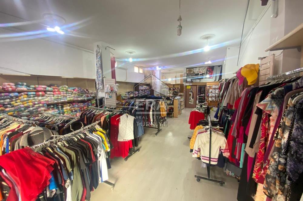 ŞEHİTLER CADDE CEPHELİ 100 M² KÖŞEBAŞI SATILIK FIRSAT DÜKKAN