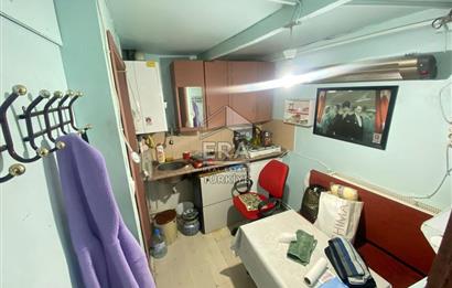 ŞEHİTLER CADDE CEPHELİ 100 M² KÖŞEBAŞI SATILIK FIRSAT DÜKKAN