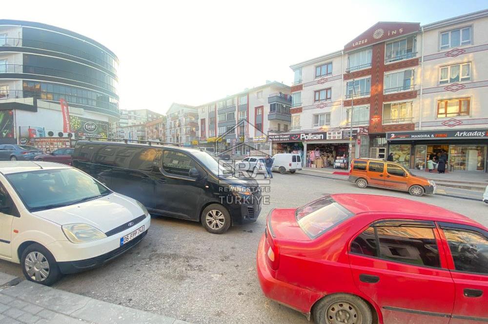 ŞEHİTLER CADDE CEPHELİ 100 M² KÖŞEBAŞI SATILIK FIRSAT DÜKKAN