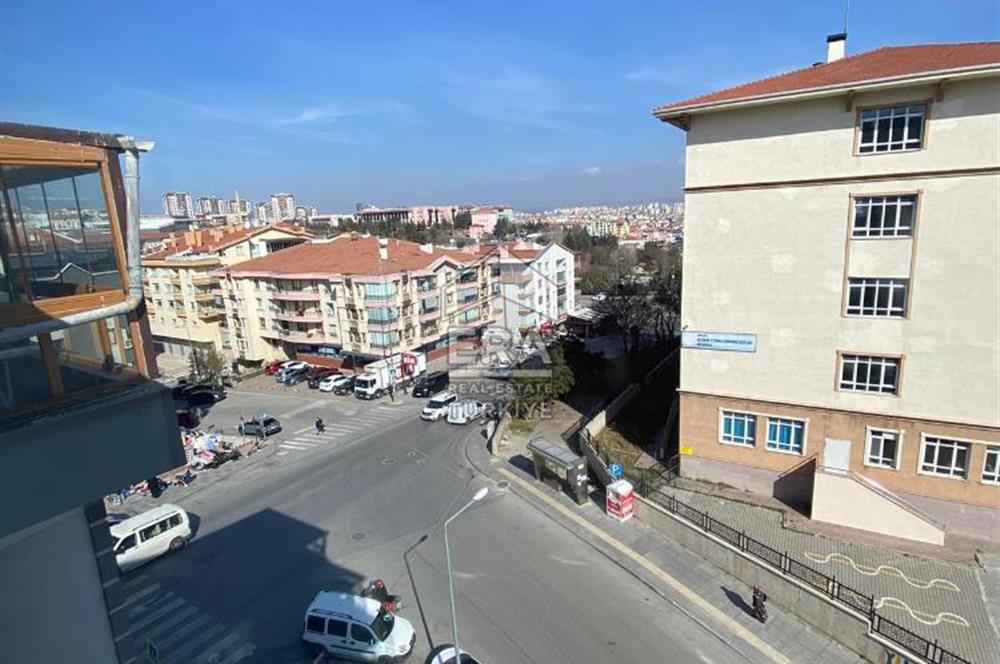 GAZELLER CADDE ÜZERİ LÜX YAPILI ULTRA GENİŞ PANORAMİK MANZARALI DAİRE