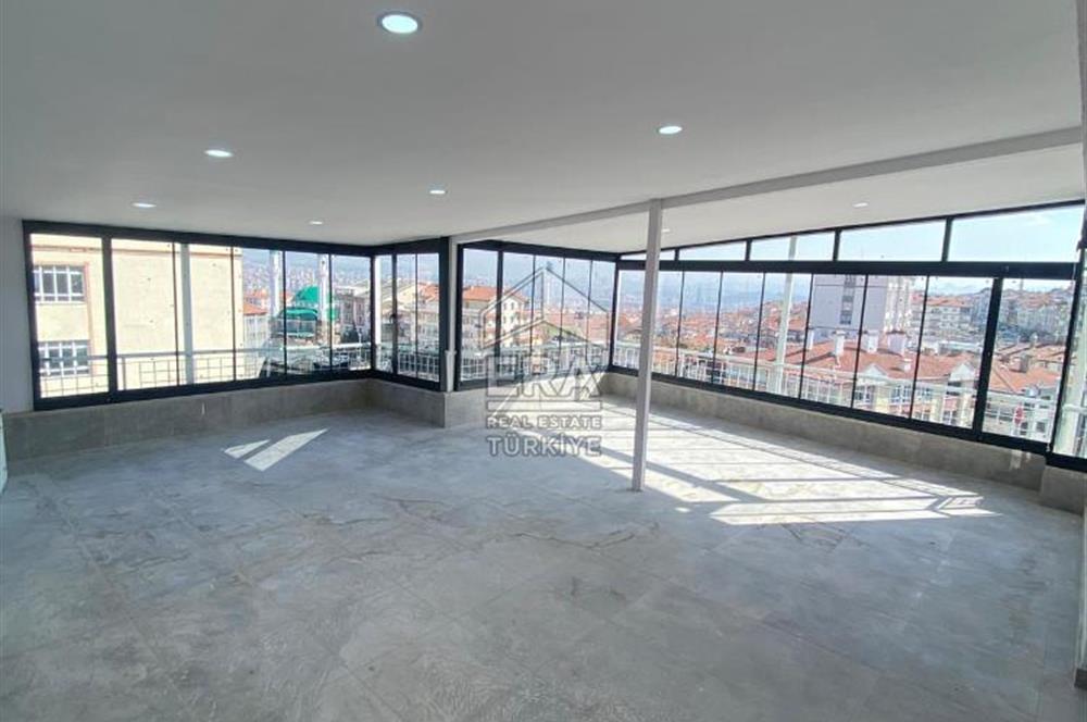 GAZELLER CADDE ÜZERİ LÜX YAPILI ULTRA GENİŞ PANORAMİK MANZARALI DAİRE