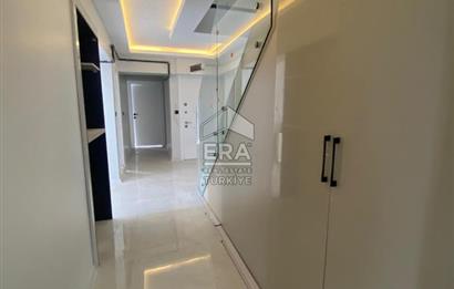 GAZELLER CADDE ÜZERİ LÜX YAPILI ULTRA GENİŞ PANORAMİK MANZARALI DAİRE