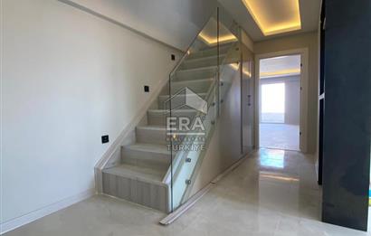 GAZELLER CADDE ÜZERİ LÜX YAPILI ULTRA GENİŞ PANORAMİK MANZARALI DAİRE