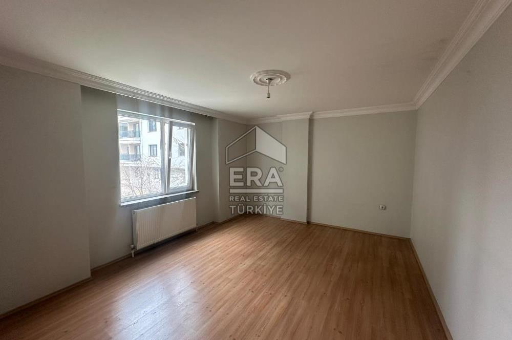 ERA PORT GÜVENCESİYLE BAHÇELİEVLER'DE 3+1 GENİŞ KİRALIK DAİRE