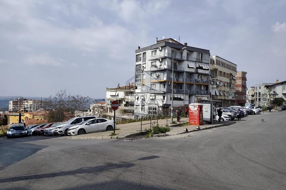 Merkezi Lokasyon / Halil Rıfat Paşa'da Satılık 2+1