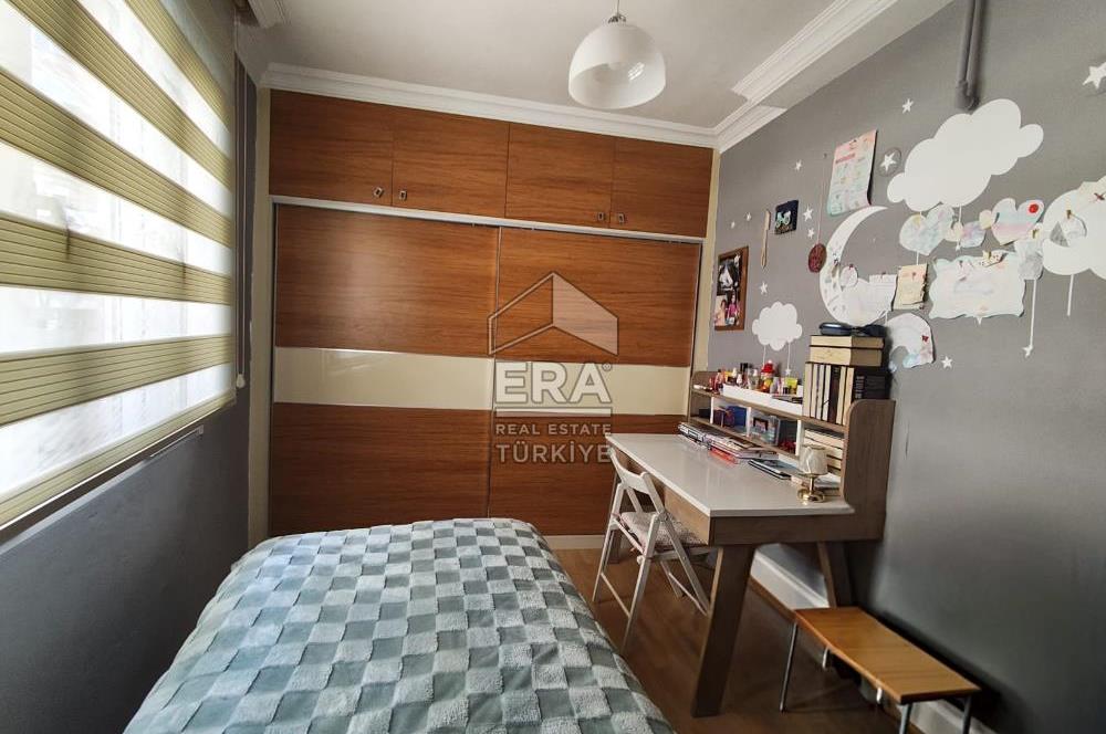 Merkezi Lokasyon / Halil Rıfat Paşa'da Satılık 2+1