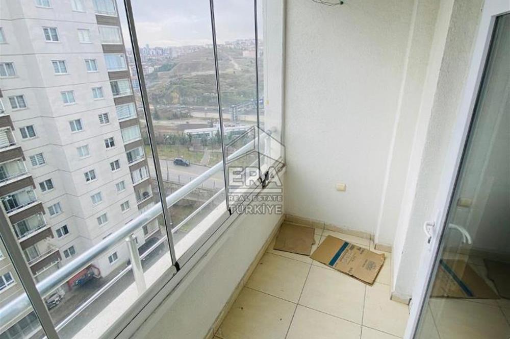 GÖKNAR KONUTLARINDA MANZARALI GÜVENLİKLİ KİRALIK 3+1 DAİRE