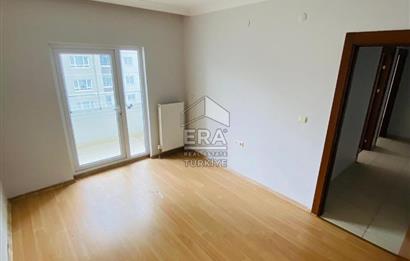 GÖKNAR KONUTLARINDA MANZARALI GÜVENLİKLİ KİRALIK 3+1 DAİRE