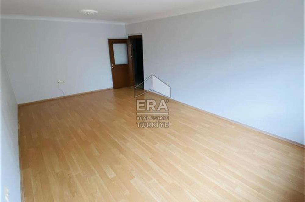 GÖKNAR KONUTLARINDA MANZARALI GÜVENLİKLİ KİRALIK 3+1 DAİRE