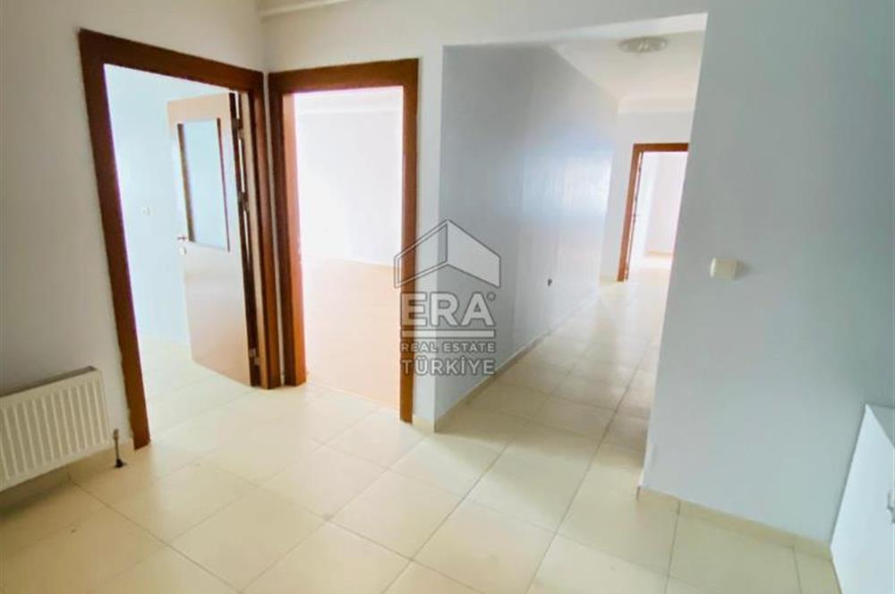 GÖKNAR KONUTLARINDA MANZARALI GÜVENLİKLİ KİRALIK 3+1 DAİRE