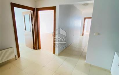 GÖKNAR KONUTLARINDA MANZARALI GÜVENLİKLİ KİRALIK 3+1 DAİRE