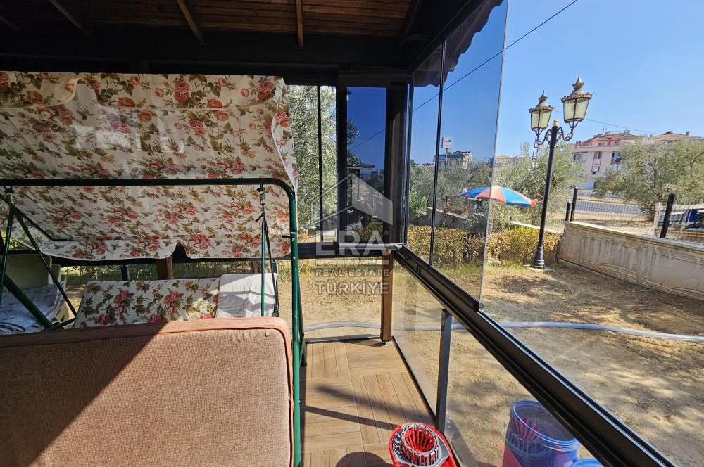 AYVALIK SARMISAKLI’DA DOĞAYLA İÇ İÇE, BAHÇELİ DUBLEKS VİLLA