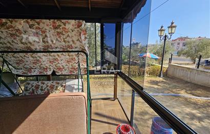 AYVALIK SARMISAKLI’DA DOĞAYLA İÇ İÇE, BAHÇELİ DUBLEKS VİLLA