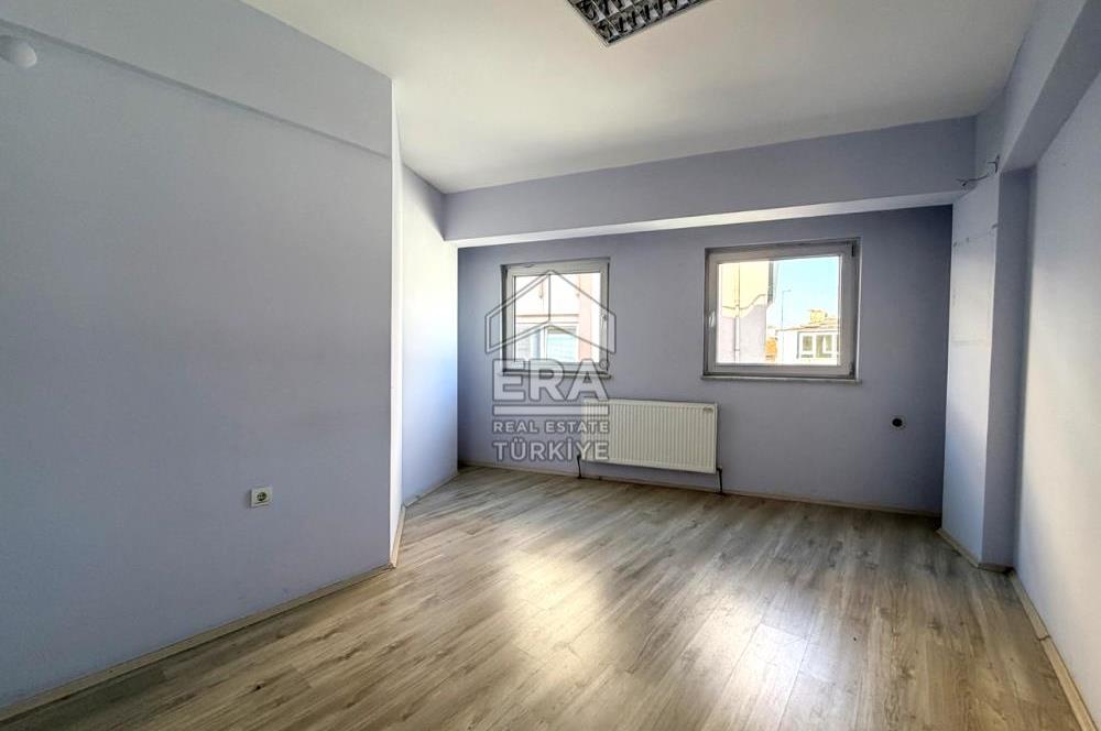 BALIKESİR ESKİ KUYUMCULAR MAH KİRALIK ARA KAT 1+1 OFİS