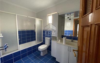 AYVALIK SAHİLKENT MAHALLESİNDE YILLIK KİRALIK 3+1 VİLLA