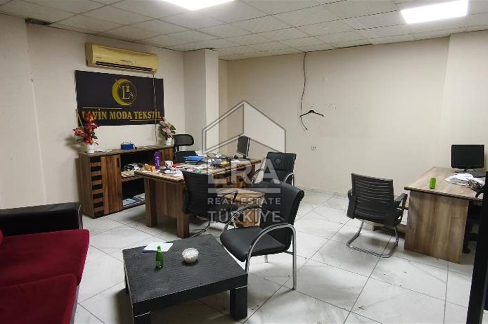 Merkezde kiralık dükkan