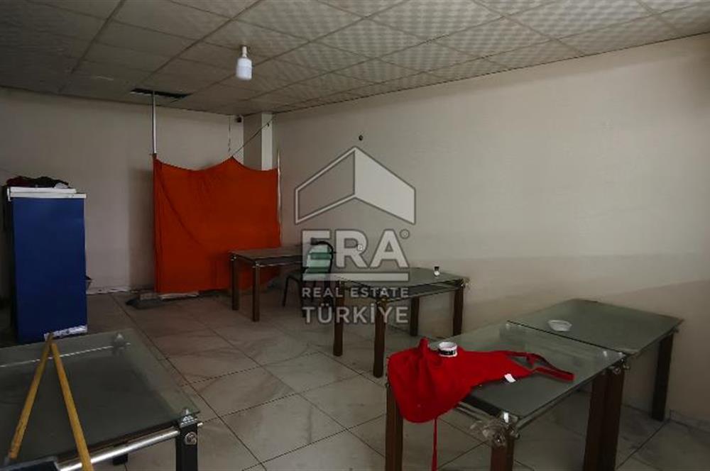 Merkezde kiralık dükkan