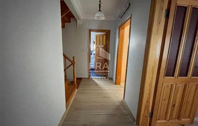 AYVALIK SAHİLKENT MAHALLESİNDE YILLIK KİRALIK 3+1 VİLLA