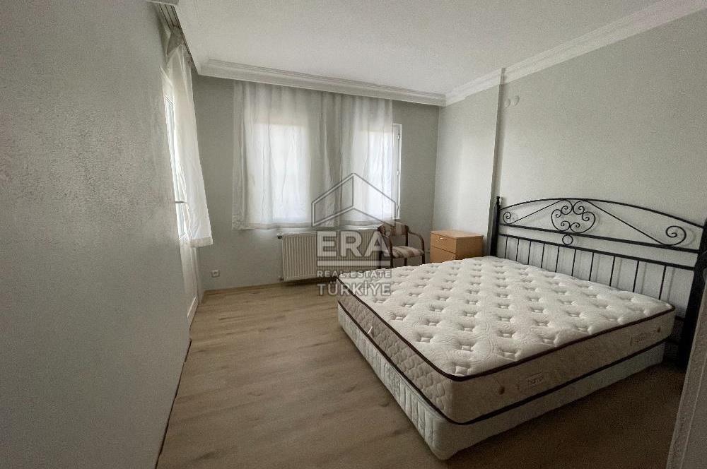 AYVALIK SAHİLKENT MAHALLESİNDE YILLIK KİRALIK 3+1 VİLLA