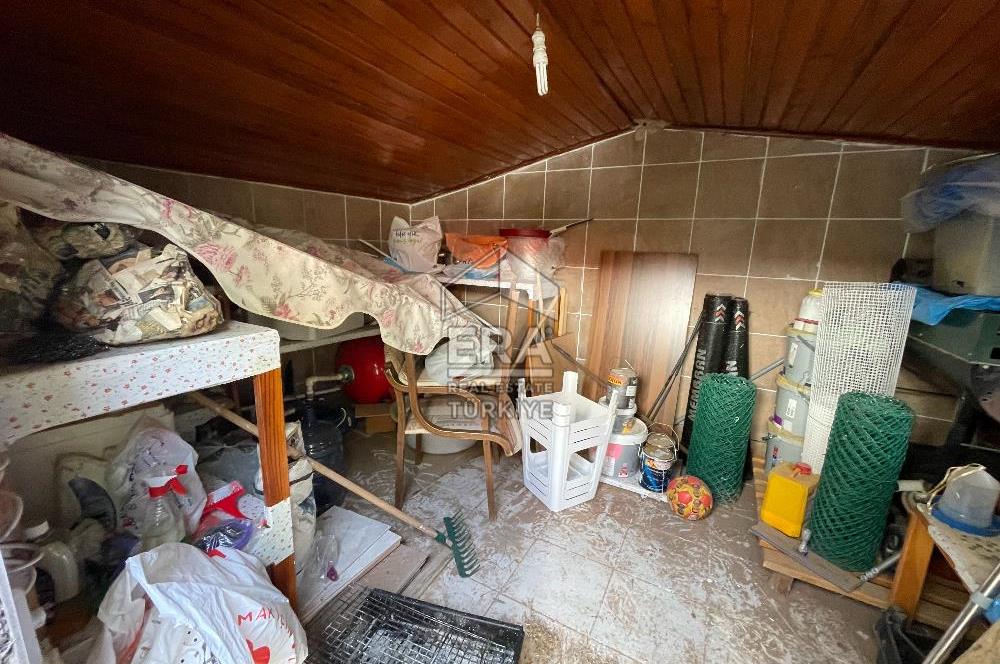 AYVALIK SAHİLKENT MAHALLESİNDE YILLIK KİRALIK 3+1 VİLLA