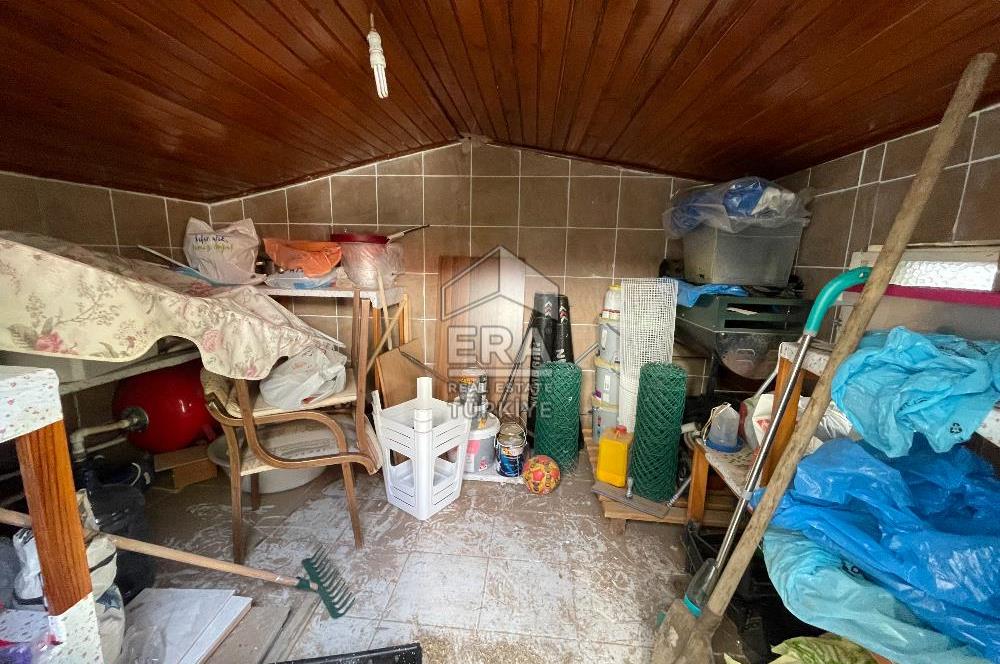 AYVALIK SAHİLKENT MAHALLESİNDE YILLIK KİRALIK 3+1 VİLLA