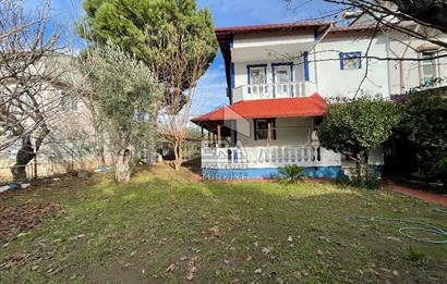 AYVALIK SAHİLKENT MAHALLESİNDE YILLIK KİRALIK 3+1 VİLLA