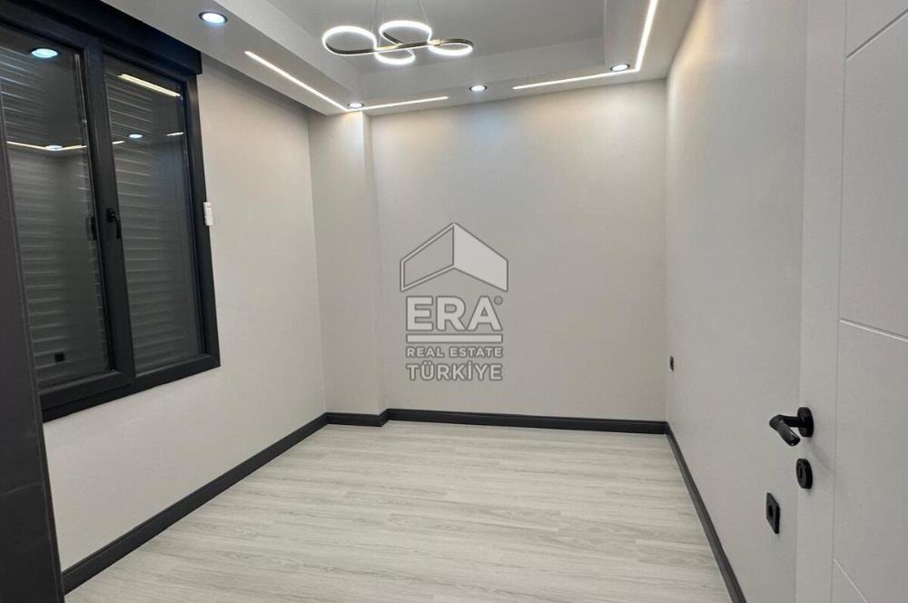 ERA ANGEL'dan Deniz Manzaralı Bahçeli Ferah Satılık 2+1 Villa