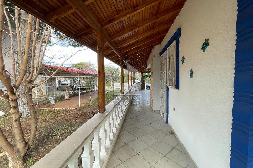 AYVALIK SAHİLKENT MAHALLESİNDE YILLIK KİRALIK 3+1 VİLLA