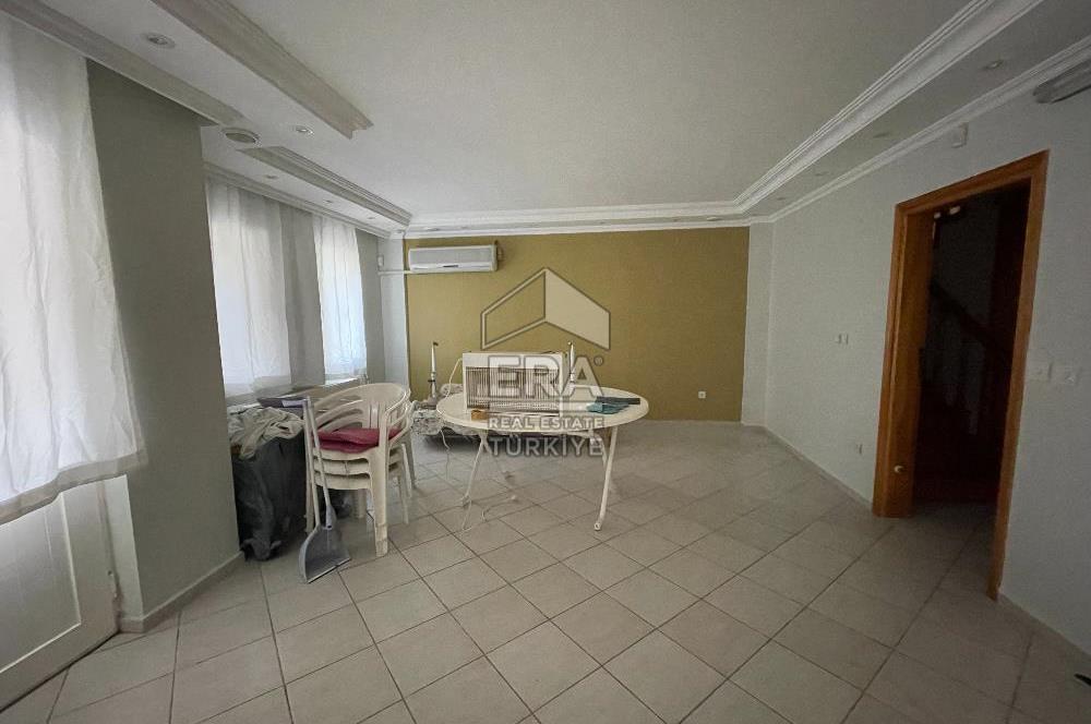 AYVALIK SAHİLKENT MAHALLESİNDE YILLIK KİRALIK 3+1 VİLLA