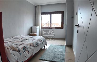 ÇEŞME YALI'DA EK YAŞAM ALANLI 3+1 VİLLA