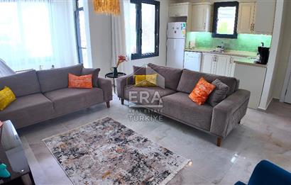 ÇEŞME YALI'DA EK YAŞAM ALANLI 3+1 VİLLA