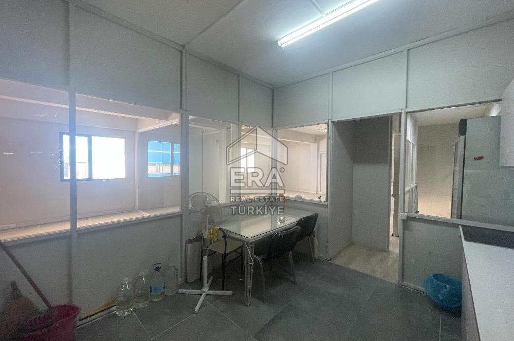 KARABAĞLAR’DA 210 m² 3 KATLI | OFİS + DEPO + SHOWROOM UYGUN