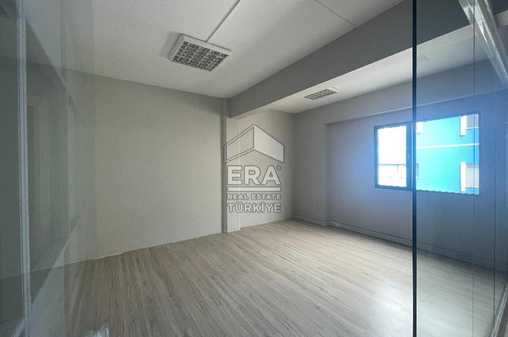 KARABAĞLAR’DA 210 m² 3 KATLI | OFİS + DEPO + SHOWROOM UYGUN
