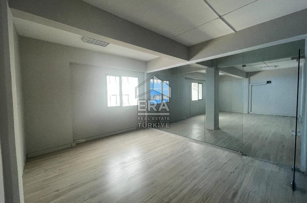 KARABAĞLAR’DA 210 m² 3 KATLI | OFİS + DEPO + SHOWROOM UYGUN