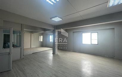 KARABAĞLAR’DA 210 m² 3 KATLI | OFİS + DEPO + SHOWROOM UYGUN
