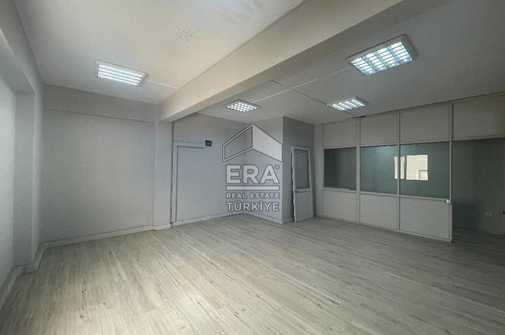 KARABAĞLAR’DA 210 m² 3 KATLI | OFİS + DEPO + SHOWROOM UYGUN