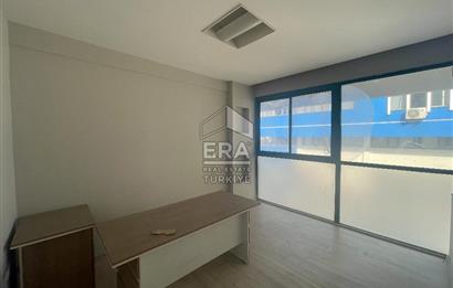 KARABAĞLAR’DA 210 m² 3 KATLI | OFİS + DEPO + SHOWROOM UYGUN