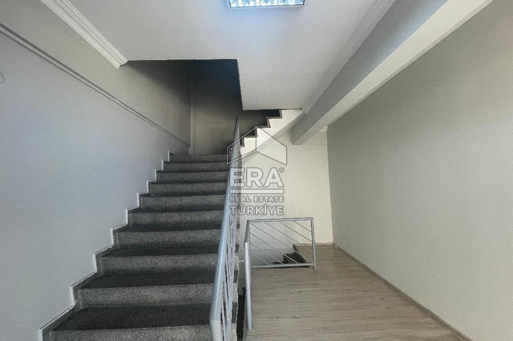 KARABAĞLAR’DA 210 m² 3 KATLI | OFİS + DEPO + SHOWROOM UYGUN