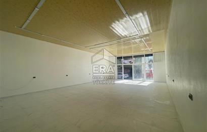 Caddeye Yakın Köşe Konumda 93 m² Kiralık Depo Geniş Kapılı