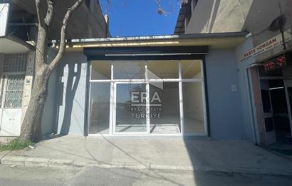 Caddeye Yakın Köşe Konumda 93 m² Kiralık Depo Geniş Kapılı