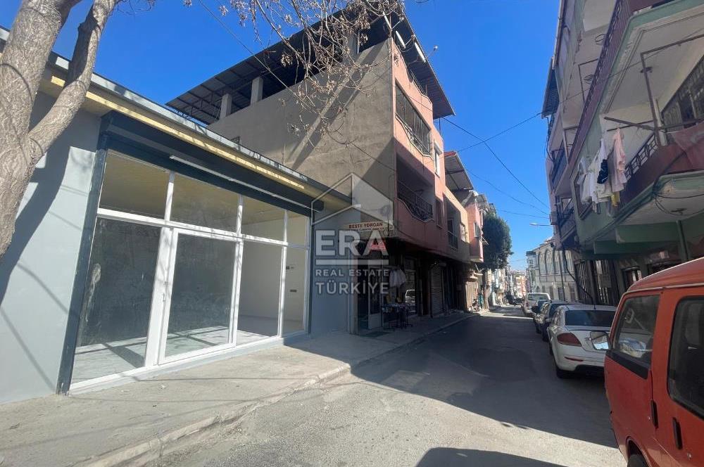 Caddeye Yakın Köşe Konumda 93 m² Kiralık Depo Geniş Kapılı