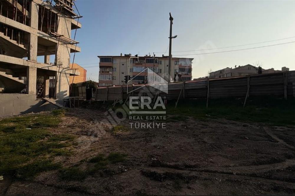 2. Sakarya'da Cadde Üzeri SATILIK 2+1 DAİRE ERA SÖZ GAYRİMENKUL