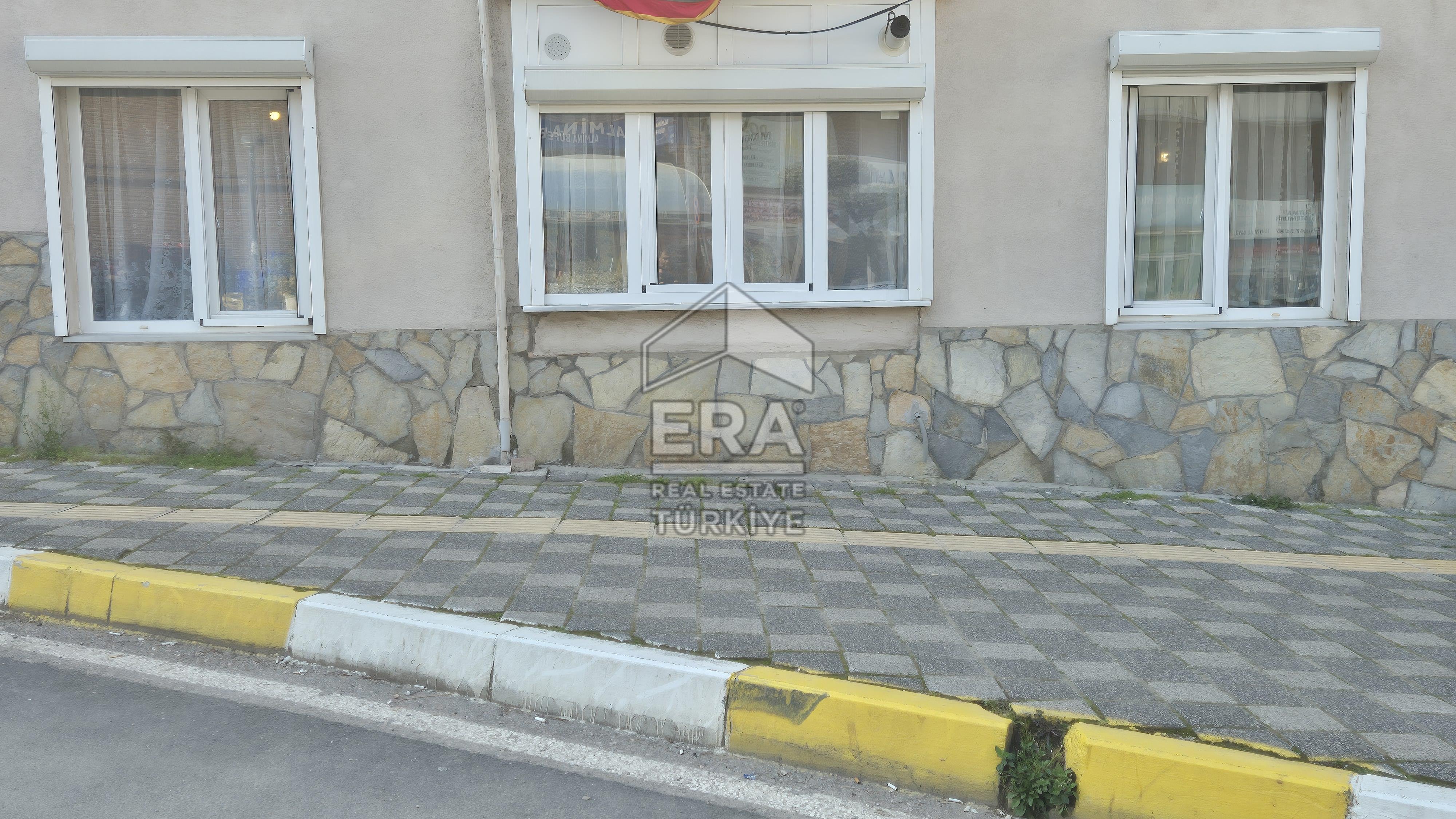 ERA SÖZ DEN BANDIRMA 17 EYLÜL MAH. KAPALI PAZAR YERİ KARŞISINDA YENİLENMİŞ SATILIK 3+1 DAİRE