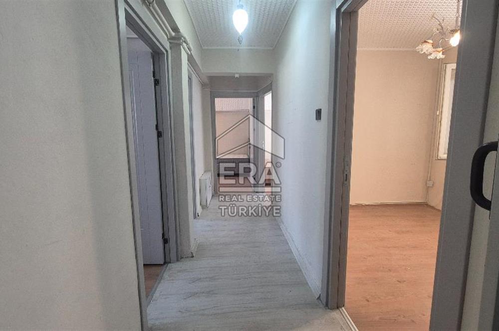 ERA SÖZ DEN BANDIRMA 17 EYLÜL MAH. KAPALI PAZAR YERİ KARŞISINDA YENİLENMİŞ SATILIK 3+1 DAİRE