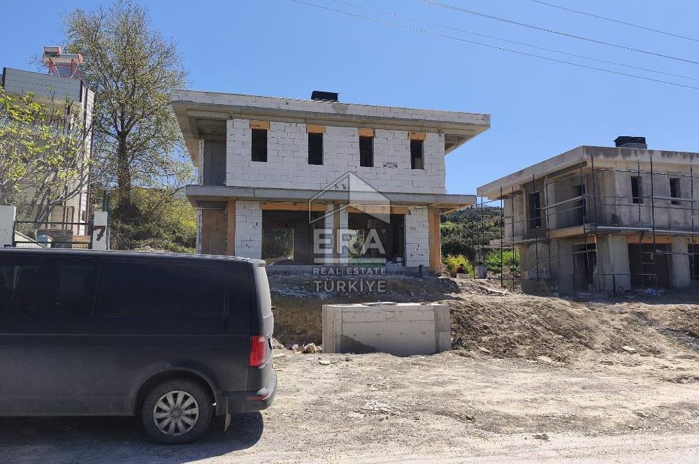 ERA SÖZ GAYRİMENKUL’DEN AYDIN KUŞADASI’NDA VİLLA İMARLI SATILIK ARSA FIRSATI ! 