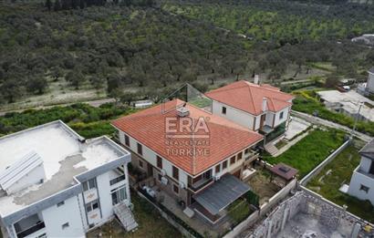 ERA Angel'dan AYVALIK MURATELİ KÖYÜNDE EMSALSİZ KÖY VİLLASI