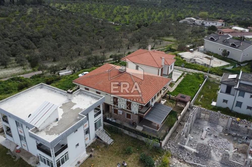 ERA Angel'dan AYVALIK MURATELİ KÖYÜNDE EMSALSİZ KÖY VİLLASI