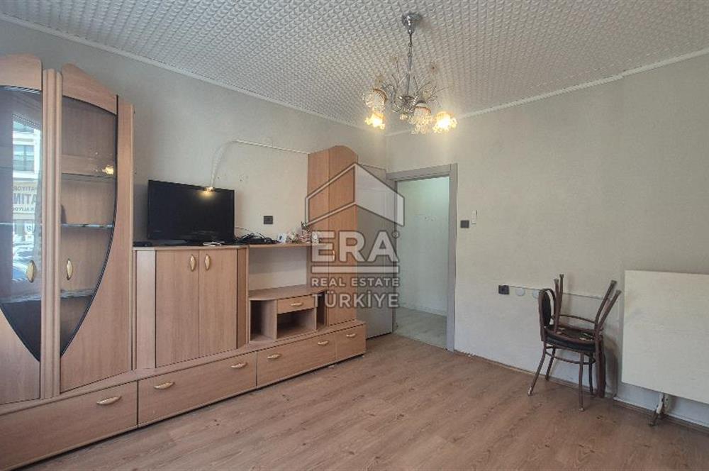 ERA SÖZ DEN BANDIRMA 17 EYLÜL MAH. KAPALI PAZAR YERİ KARŞISINDA YENİLENMİŞ SATILIK 3+1 DAİRE